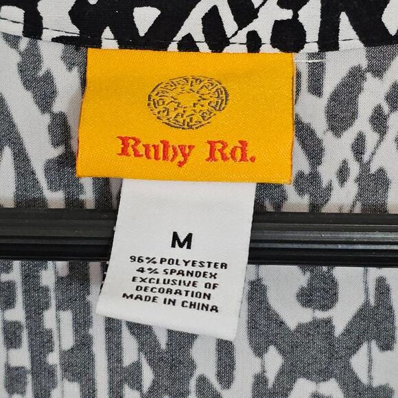 Ruby Rd Women's Tribal Black White Sheath Dress‎ Medium Knee Length V-Neck - Picture 2 of 7